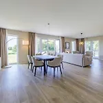 Strandliebe - 5 Sterne - Urlaub Zwischen Ostsee Und Bodden Вустров